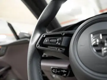 PORSCHE Macan Turbo Sport Chrono InnoDrive Massagesitze