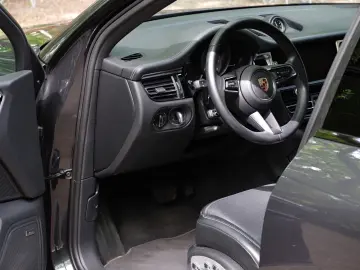 PORSCHE Macan S Luftfed. Pano AHK 18-Wege BOSE CAM ACC
