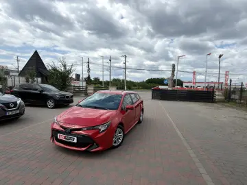 Toyota Corolla 1.8 HSD Business