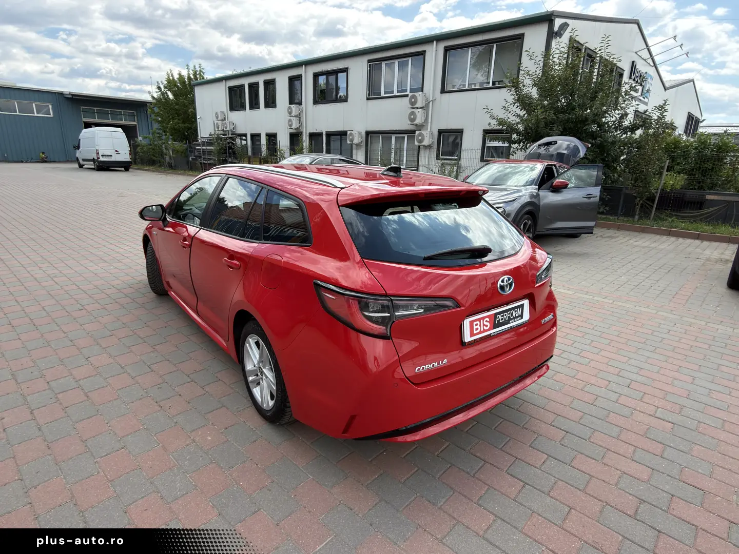 Toyota Corolla 1.8 HSD Business