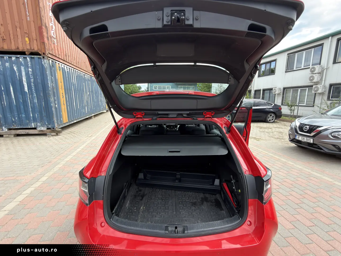 Toyota Corolla 1.8 HSD Business