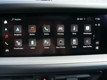 PORSCHE Cayenne E-Hybrid SportDesign P-Display