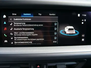 PORSCHE Cayenne E-Hybrid SportDesign P-Display