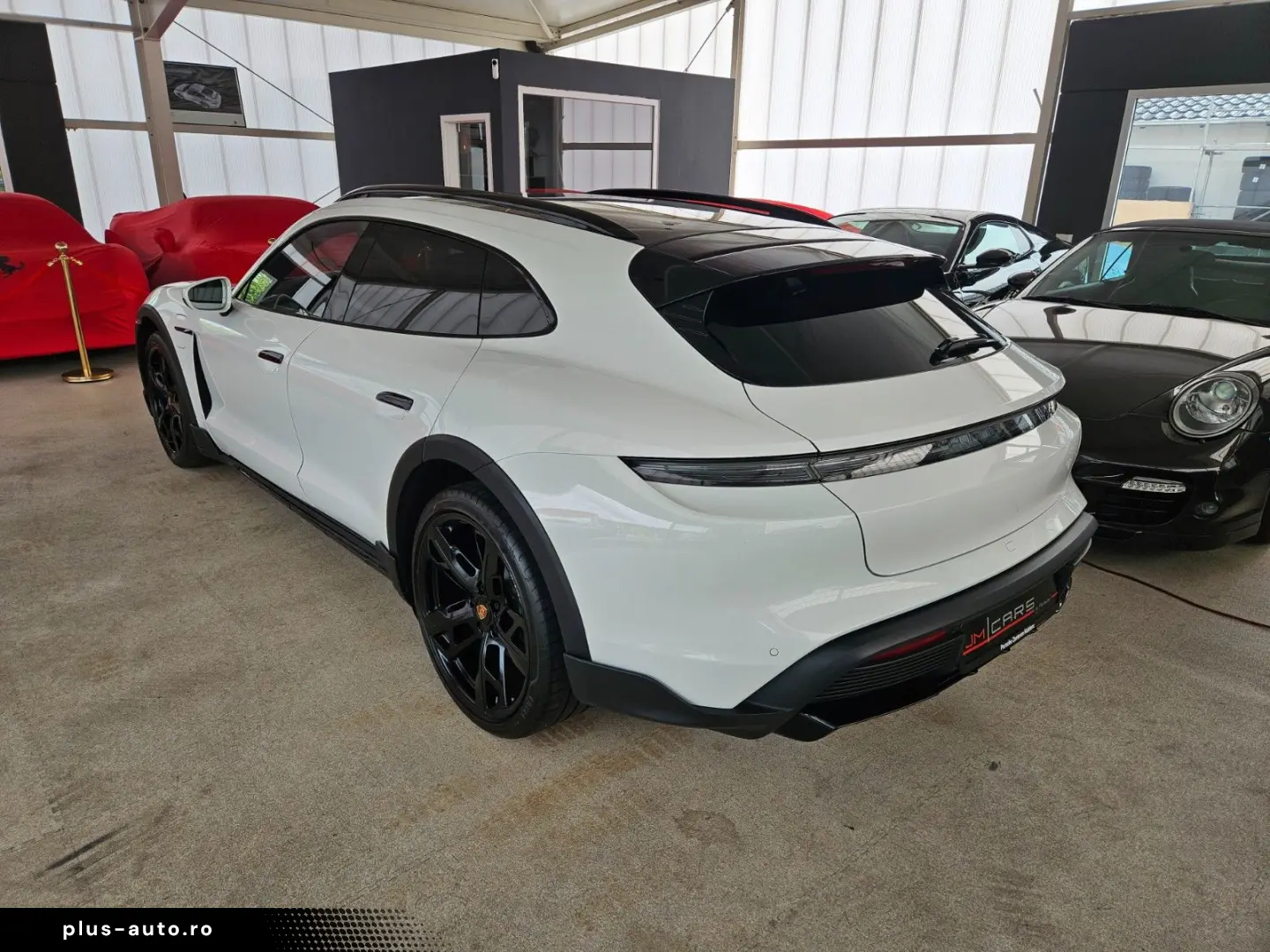 PORSCHE Taycan 4 CrossTurismo InnoDr 21  BeifDisp Matrix