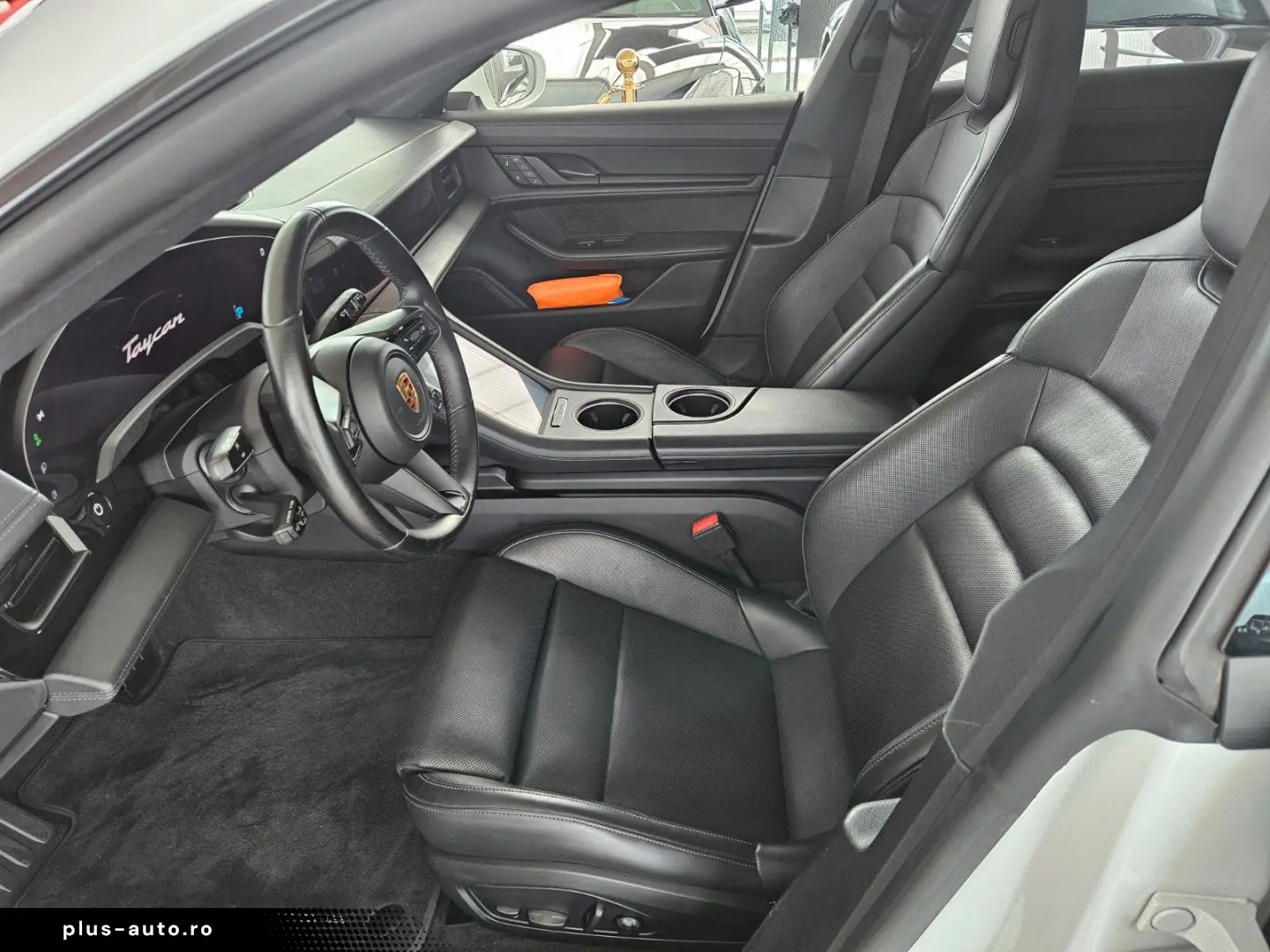 PORSCHE Taycan 4 CrossTurismo InnoDr 21  BeifDisp Matrix