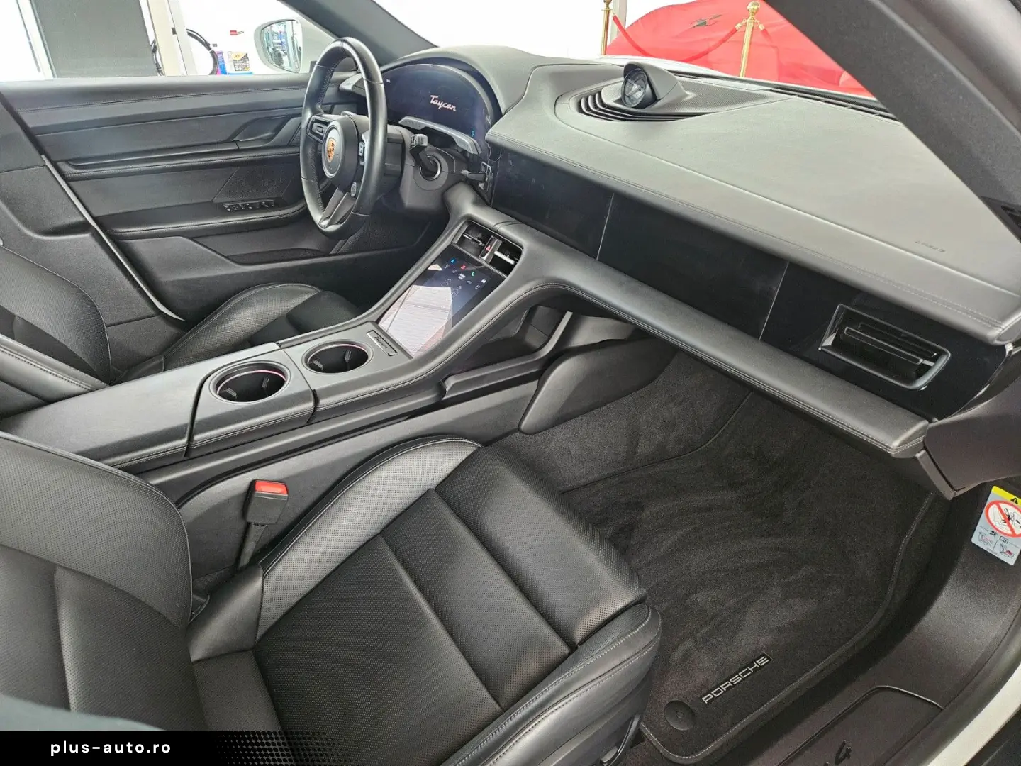 PORSCHE Taycan 4 CrossTurismo InnoDr 21  BeifDisp Matrix
