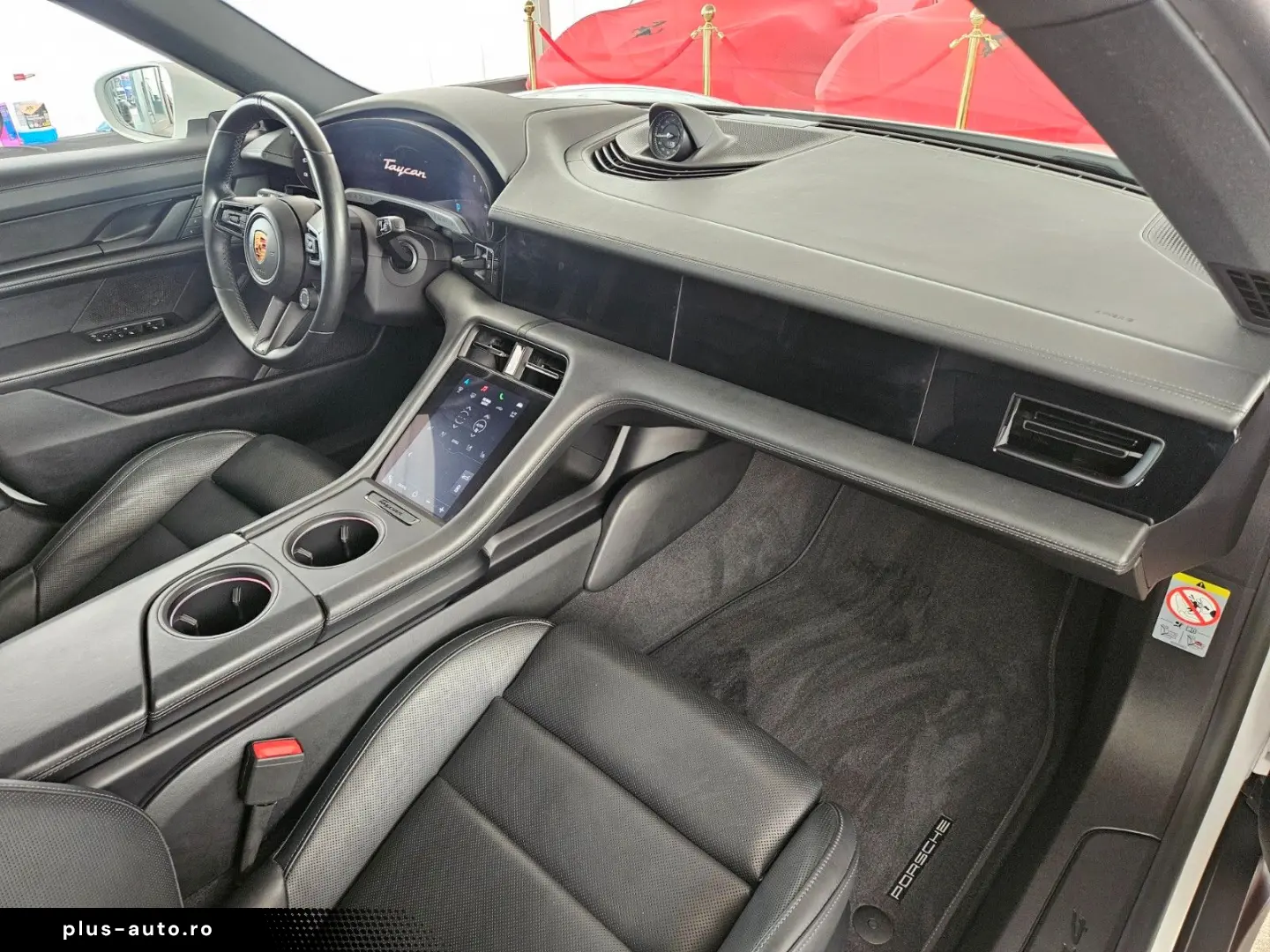 PORSCHE Taycan 4 CrossTurismo InnoDr 21  BeifDisp Matrix