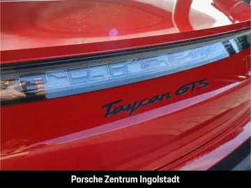 PORSCHE Taycan GTS Panorama Beifahrerdisplay Wärmepumpe