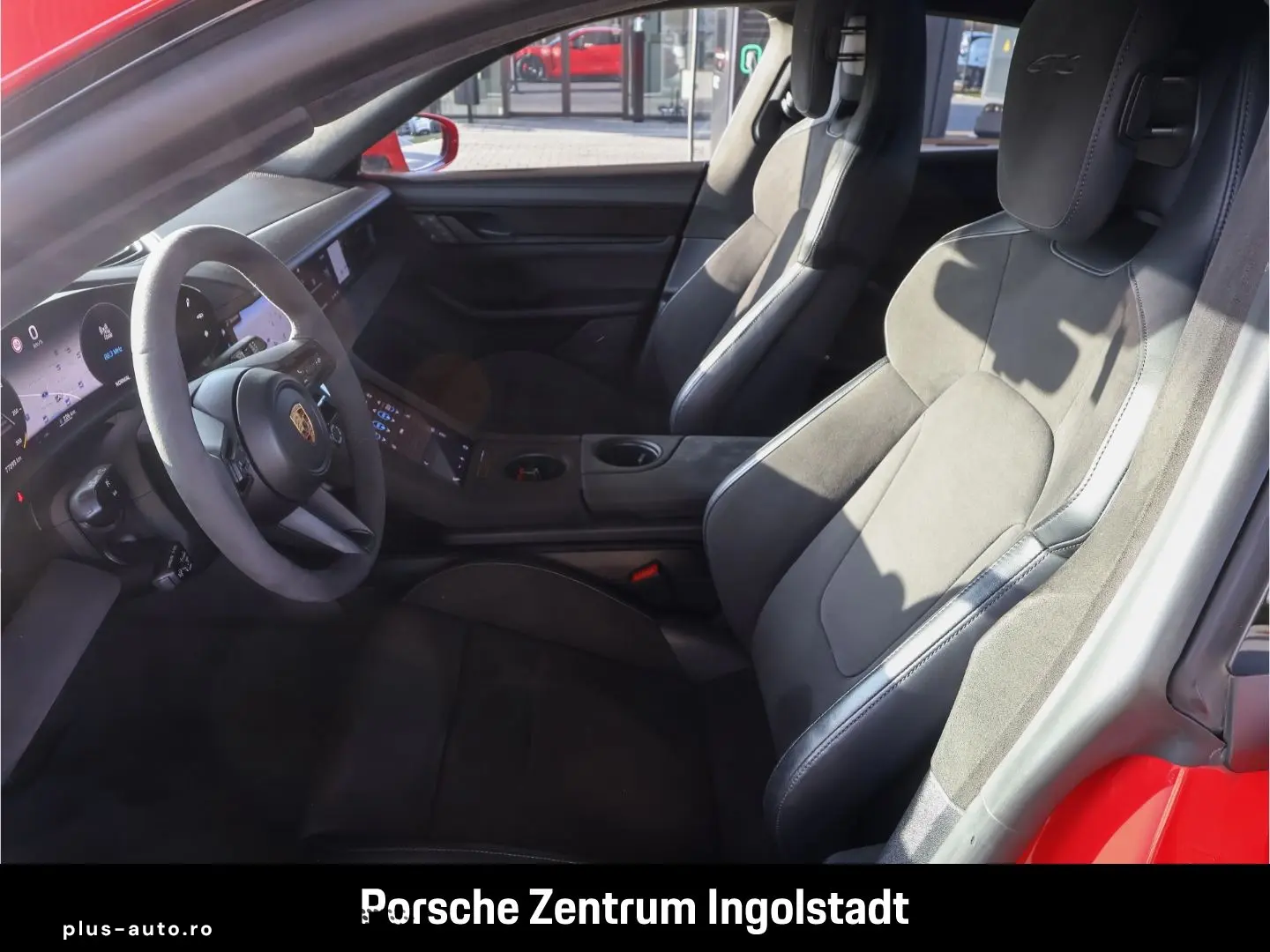 PORSCHE Taycan GTS Panorama Beifahrerdisplay Wärmepumpe