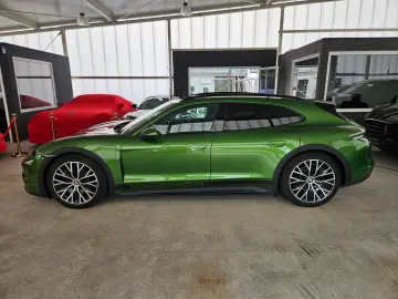 PORSCHE Taycan 4 CrossTurismo InnoD 360  Pano Headup 18W