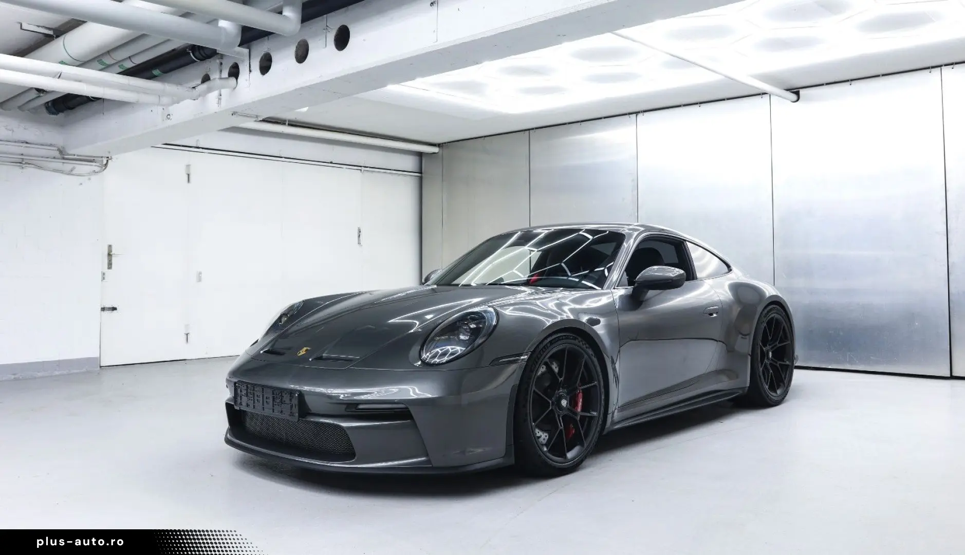 PORSCHE 992 GT3 Touring Lift Carbon Seats Matrix Bose