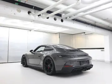PORSCHE 992 GT3 Touring Lift Carbon Seats Matrix Bose