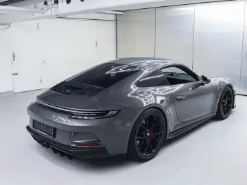 PORSCHE 992 GT3 Touring Lift Carbon Seats Matrix Bose