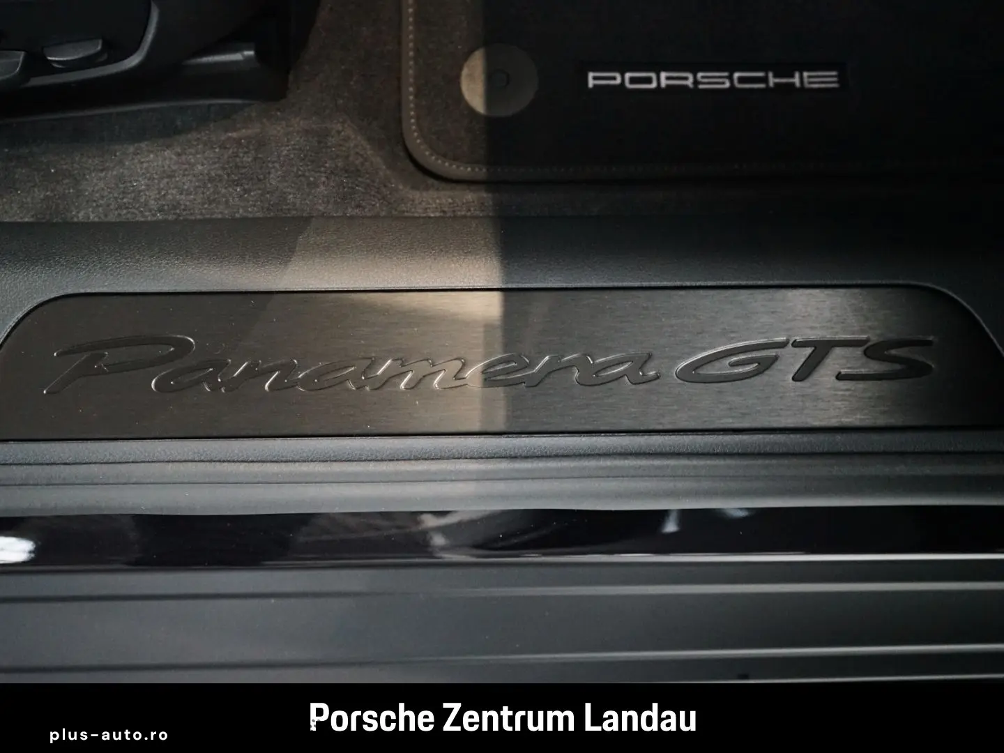 PORSCHE Panamera GTS Burmester Sport-Chrono Sportabgas