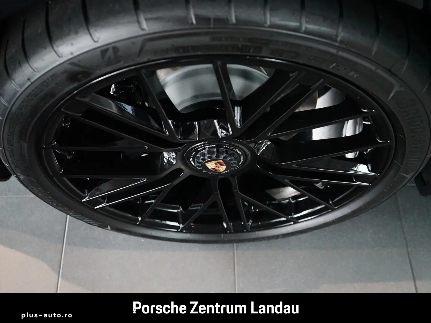 PORSCHE Panamera GTS Burmester Sport-Chrono Sportabgas