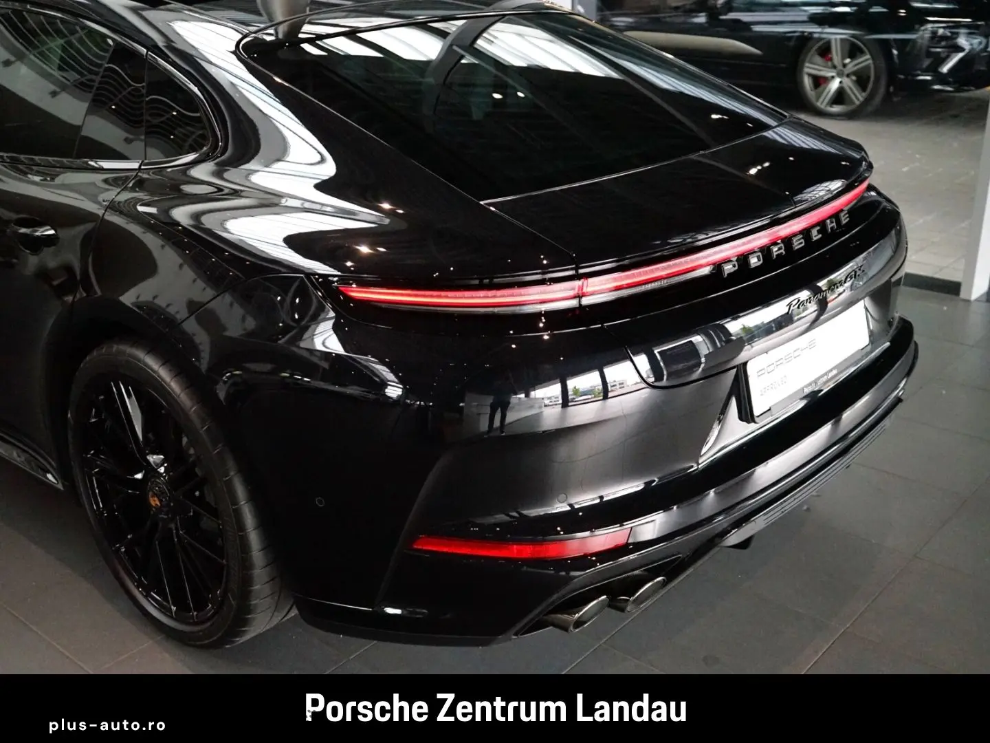 PORSCHE Panamera GTS Burmester Sport-Chrono Sportabgas