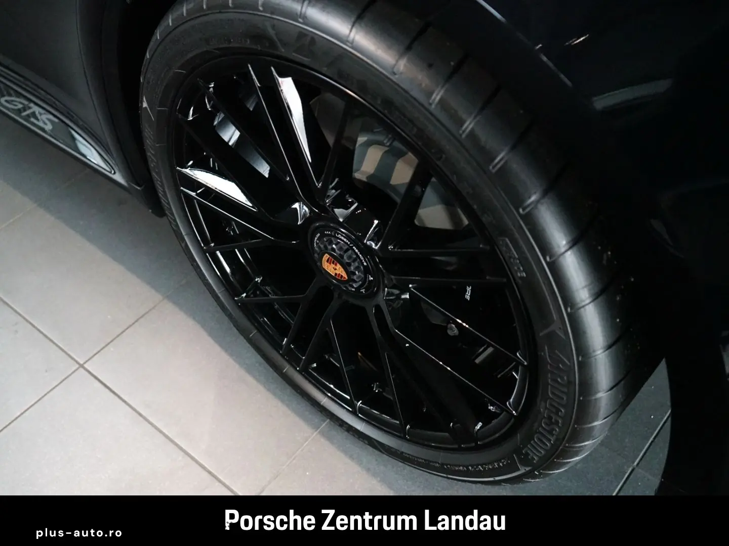 PORSCHE Panamera GTS Burmester Sport-Chrono Sportabgas