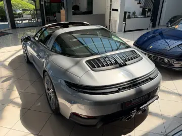 PORSCHE 911 Targa 4 GTS T-Hybrid LIFT BOSE