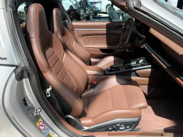 PORSCHE 911 Targa 4 GTS T-Hybrid LIFT BOSE