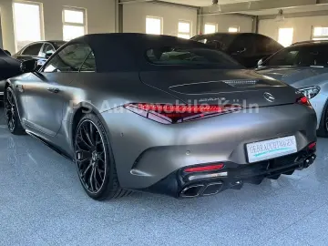 MERCEDES-BENZ AMG SL55 4M