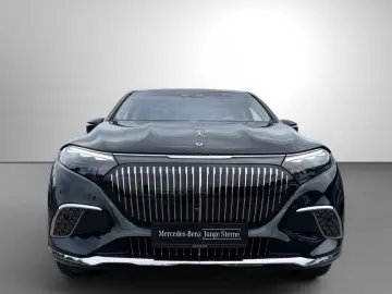 MERCEDES-BENZ EQS 680 SUV Maybach First-Class
