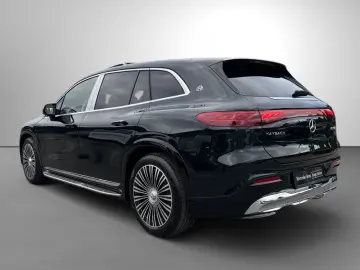 MERCEDES-BENZ EQS 680 SUV Maybach First-Class
