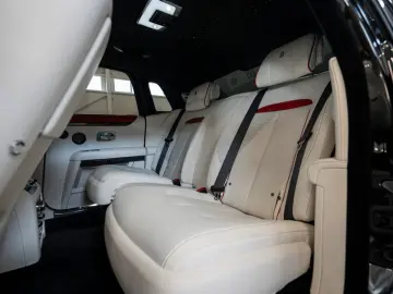 ROLLS ROYCE Ghost Black Badge