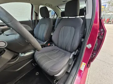 Chevrolet Sonic AUTOMAT   Trapa   Navi