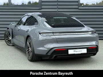 PORSCHE Taycan GTS