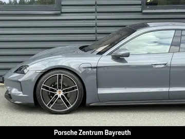 PORSCHE Taycan GTS
