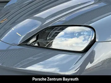 PORSCHE Taycan GTS