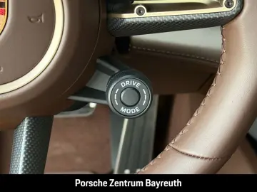 PORSCHE Taycan GTS
