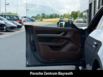 PORSCHE Taycan GTS
