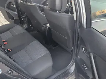 Toyota Avensis 2.0 Diesel Facelift