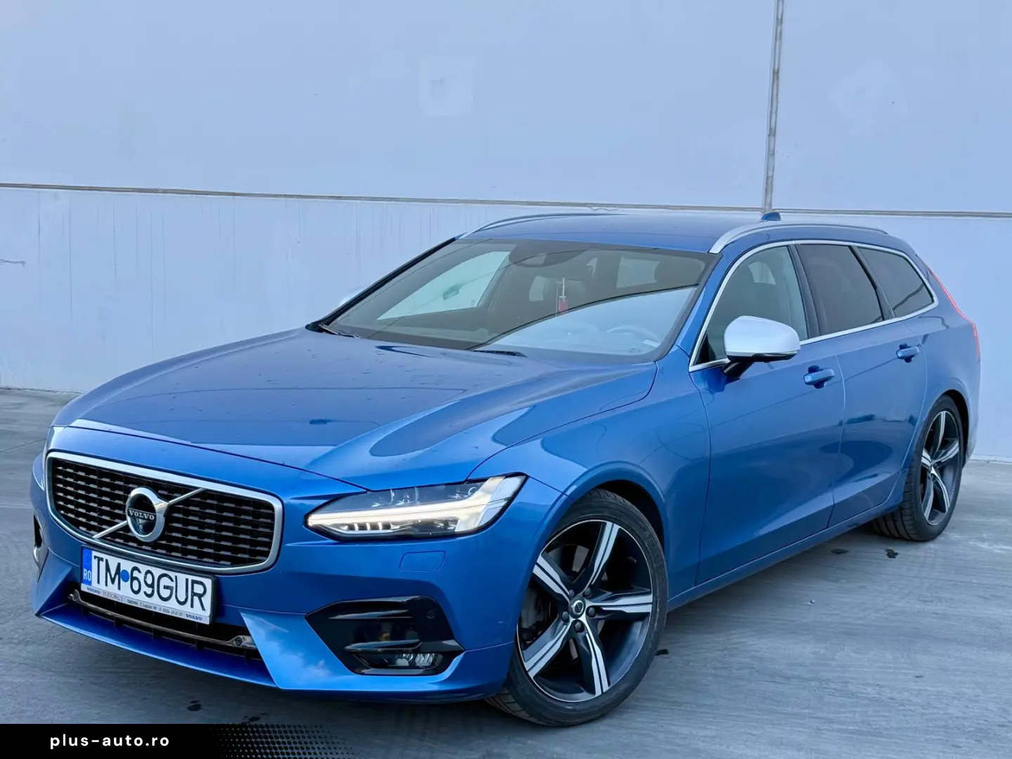 Volvo V90