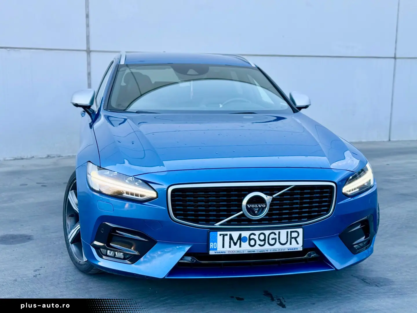 Volvo V90