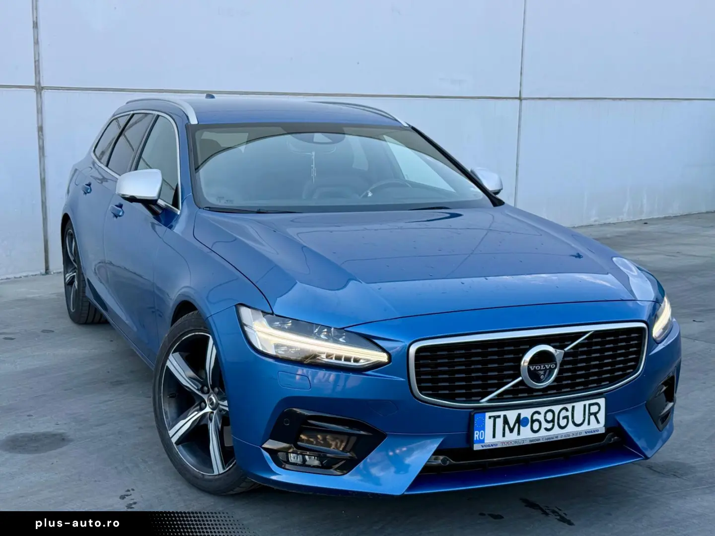 Volvo V90