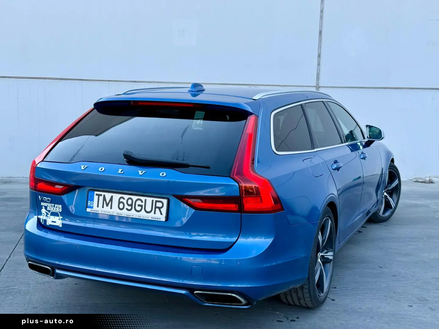 Volvo V90