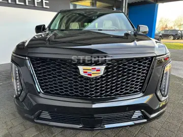 Cadillac Escalade FACELIFT MY26 6.2 V8 ESV Sport Platin