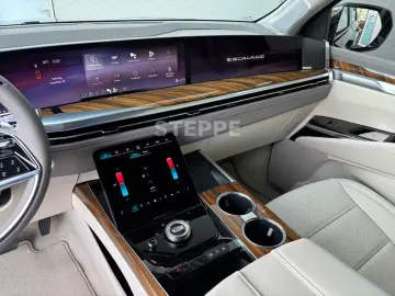 Cadillac Escalade FACELIFT MY26 6.2 V8 ESV Sport Platin