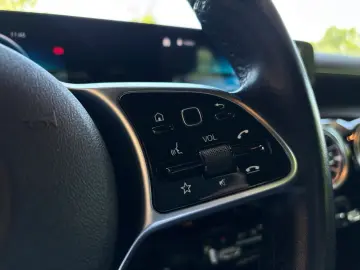 Mercedes-Benz A-250