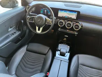 Mercedes-Benz A-250