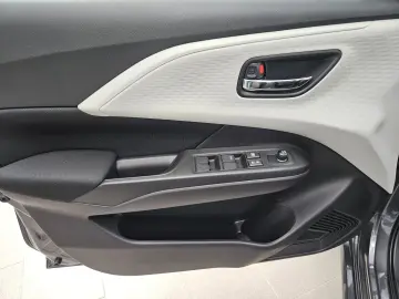 Suzuki Swift Hybrid 1.2 Dualjet 80CP MHEV Passion