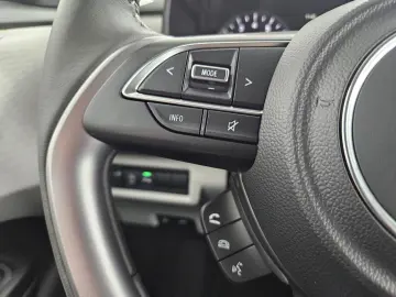 Suzuki Swift Hybrid 1.2 Dualjet 80CP MHEV Passion