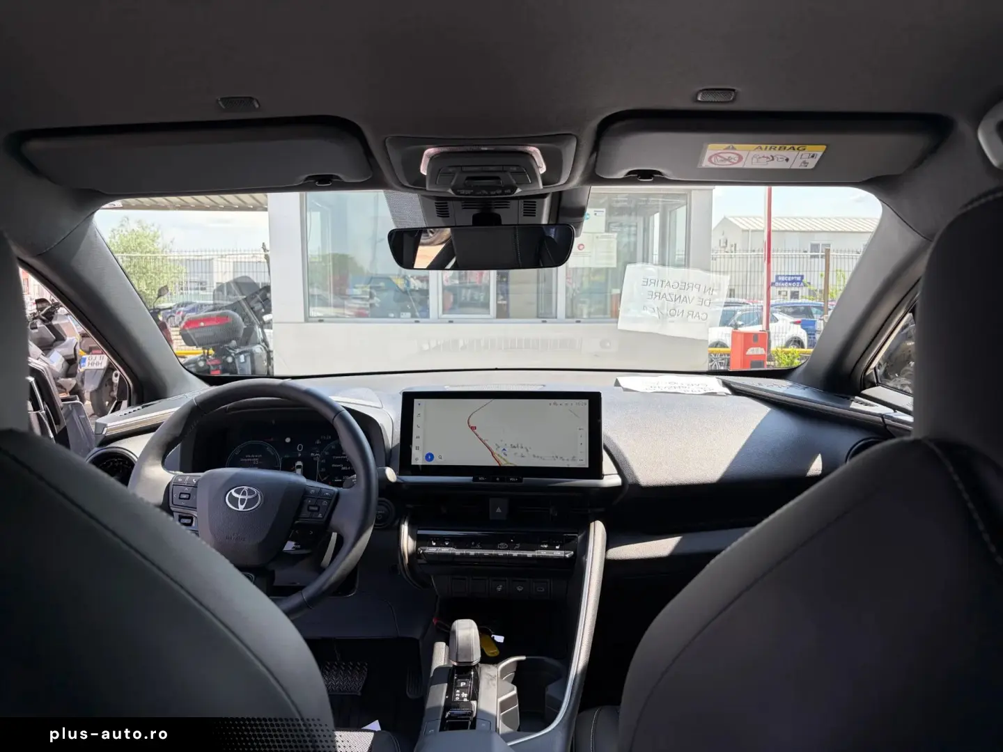 TOYOTA C-HR  Executive 1.8 HEV   Car No. 152