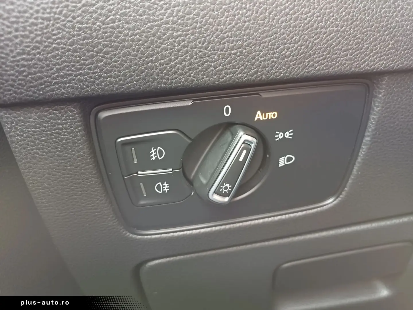 Volkswagen Passat Trendline 1.5 Tsi 150 CP DSG