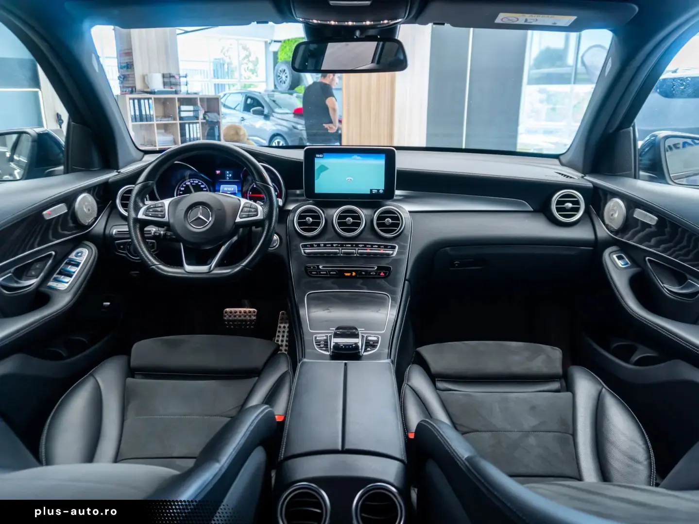 Mercedes-Benz GLC 250d 4MATIC AMG Line