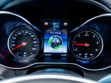 Mercedes-Benz GLC 250d 4MATIC AMG Line