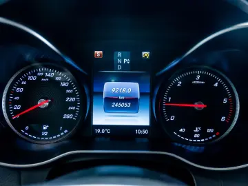 Mercedes-Benz GLC 250d 4MATIC AMG Line