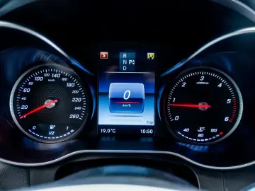 Mercedes-Benz GLC 250d 4MATIC AMG Line